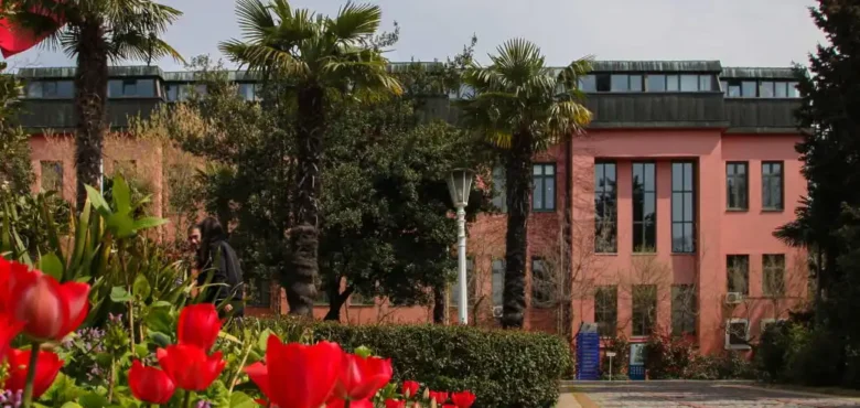 Yıldız Teknik Üniversitesi Mimarlık Fakültesi